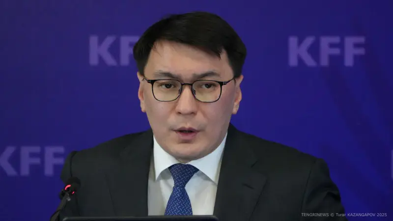 Отставка тренера сборной Казахстана: комментарий КФФ и Марата Омарова Астане