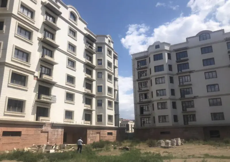 Недостроенный жилой комплекс "Birlik House"