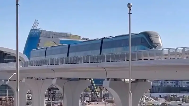 Астана на рельсах будущего: легкорельсовый транспорт LRT начинает свои первые шаги Астане