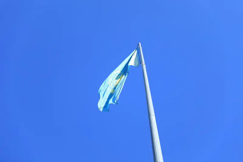 В Актобе в День Республики состоялась церемония поднятия Государственного флага (8)