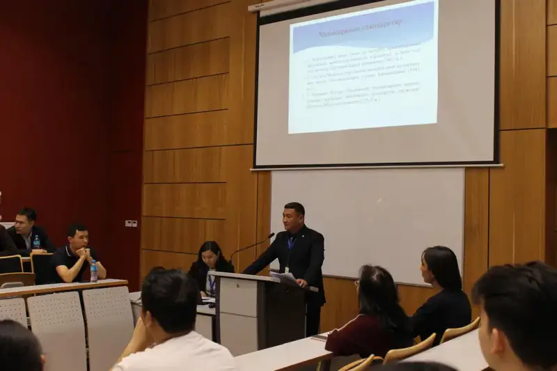 Обсуждение международных стандартов в пенитенциарной системе Казахстана на встрече с правозащитниками Астане