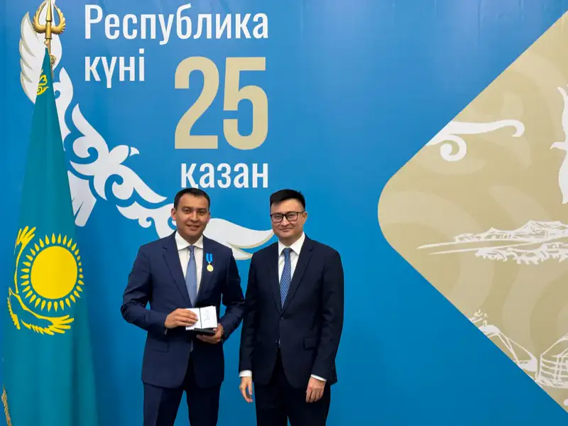 В Агентстве состоялось торжественное мероприятие ко Дню Республики (3)