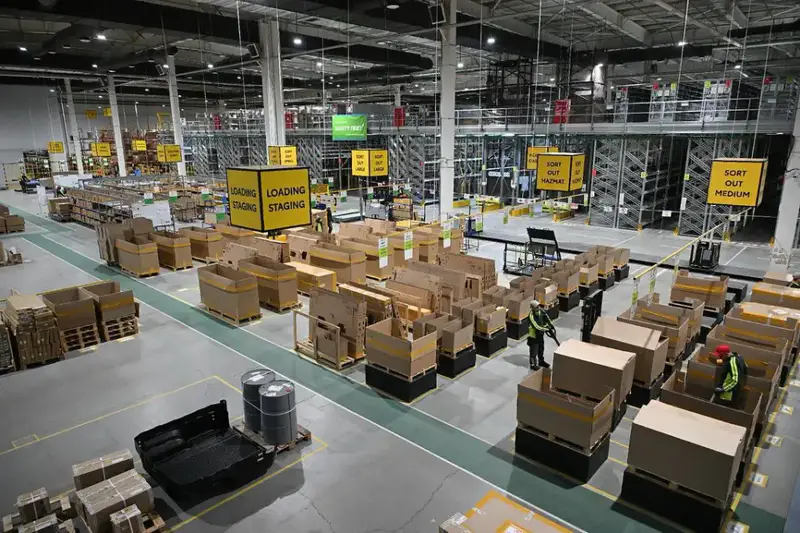 Аким Алматы Дархан Сатыбалды ознакомился с деятельностью ведущих промышленных и логистических предприятий города (7)