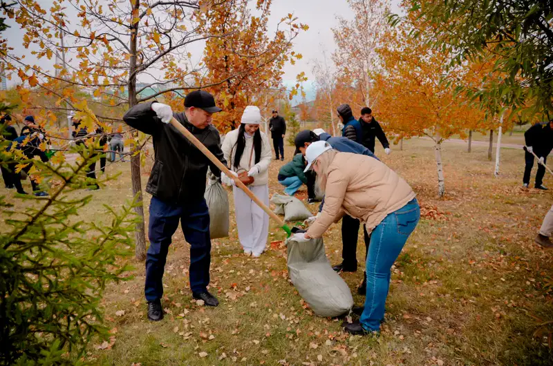 Министерство науки и высшего образования РК приняло участие в экологической акции «Таза Қазақстан» (2)