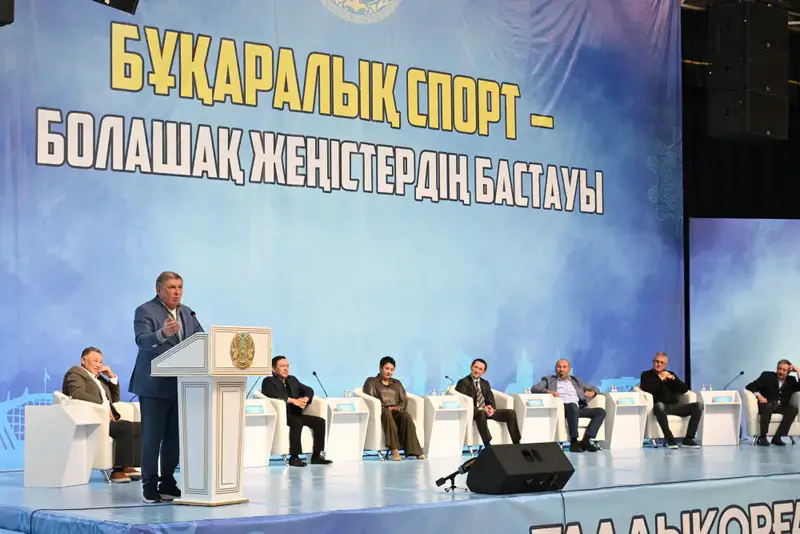 Молодежь Жетісу встретилась с олимпийскими чемпионами (8)