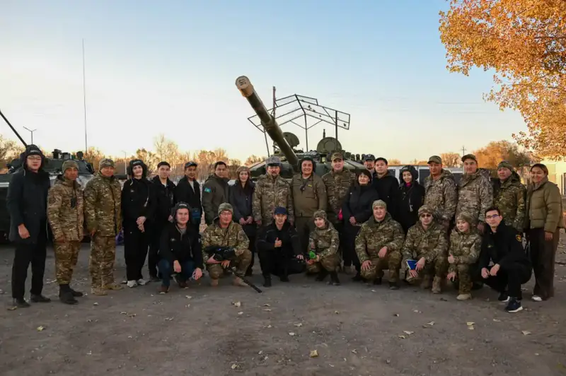 За кулисами армейской службы: журналисты побывали в воинских частях области Абай (9)