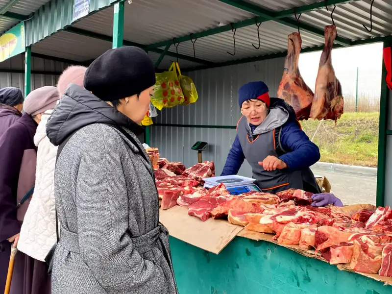 Город Риддер ВКО встречает гостей на ярмарке сельхозпродукции (4)