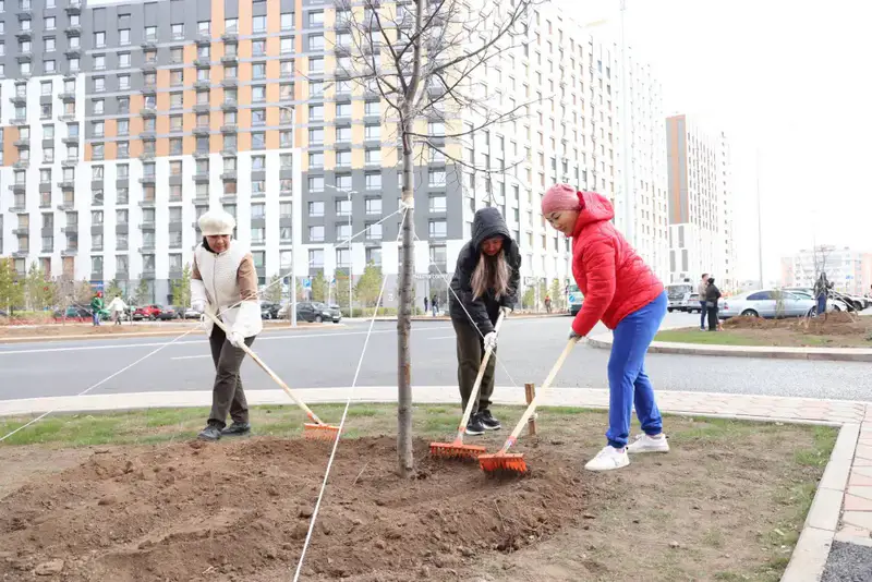 В рамках республиканской экологической акции «Таза Қазақстан» коллектив Высшего Судебного Совета Республики Казахстан принял участие в общегородском субботнике (6)