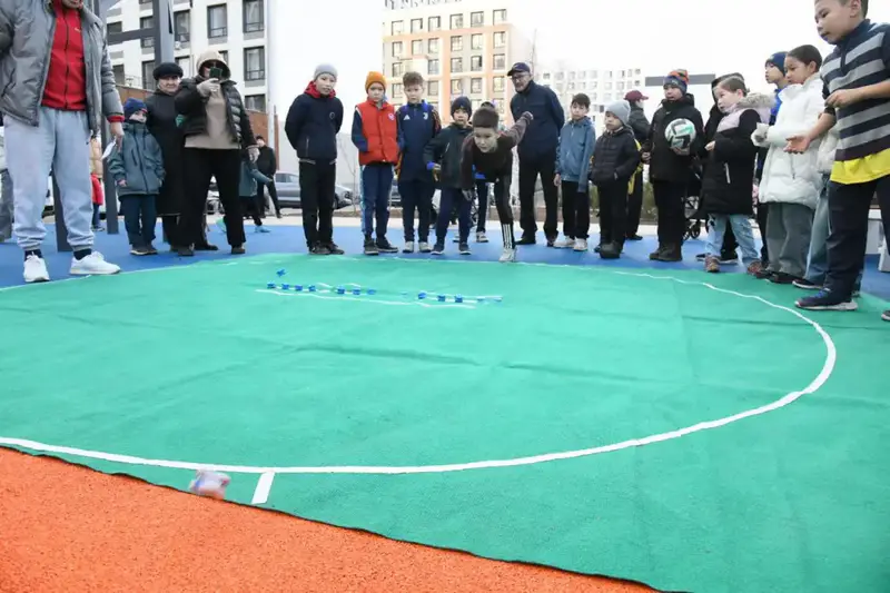 Зеленая зона вместо бизнес-центров: новое общественное пространство открыли в Астане (4)