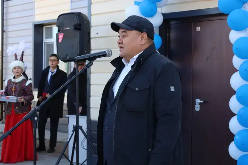 В Карагандинской области сельские врачи получили жильё (9)