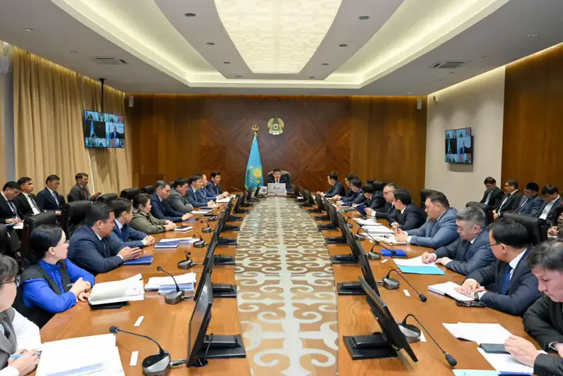 Абай: 150 тысяч гектаров возвращены в агрономию! Астане