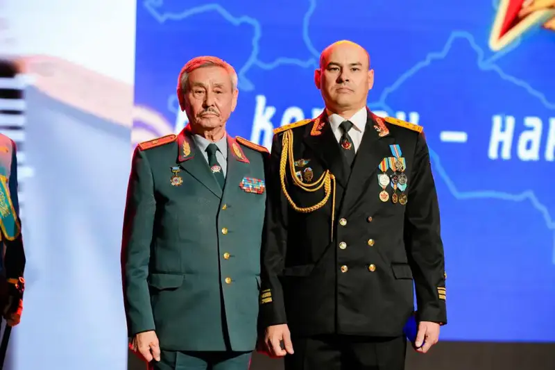 «Защищать Родину — дело настоящих мужчин!»: В Астане прошло военно-патриотическое мероприятие (3)