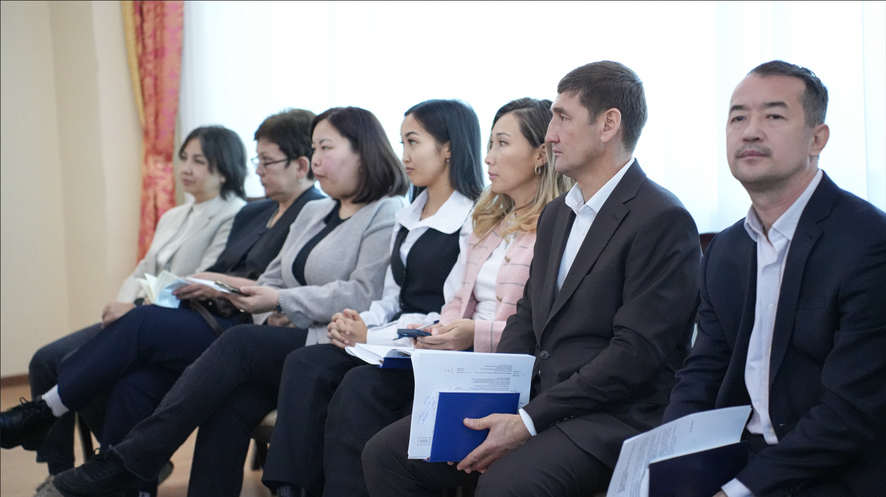 Прошли публичные слушания по заявке АО НК «Қазақстан темір жолы» на утверждение тарифов и тарифной сметы на 2026–2030 годы (3)