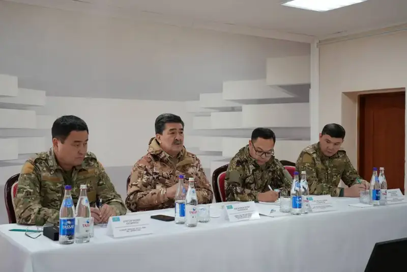 Министр экологии и природных ресурсов РК провёл осмотр состояния лесов в Павлодарской и ознакомился с ходом работ по ликвидации последствий пожаров и в области Абай (5)