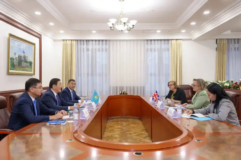 Генеральный Прокурор Казахстана и посол Великобритании обсудили сотрудничество в борьбе с преступностью и защиту прав человека Астане
