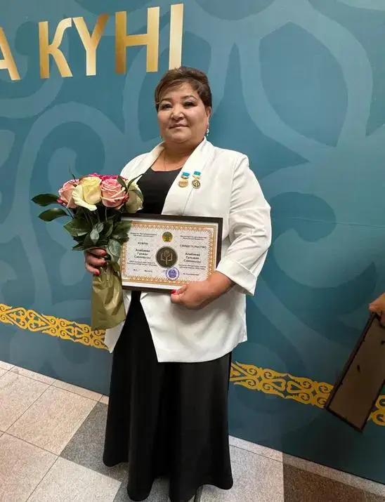 Два учителя Карагандинской области победили на республиканском конкурсе «Лучший педагог – 2025» (3)