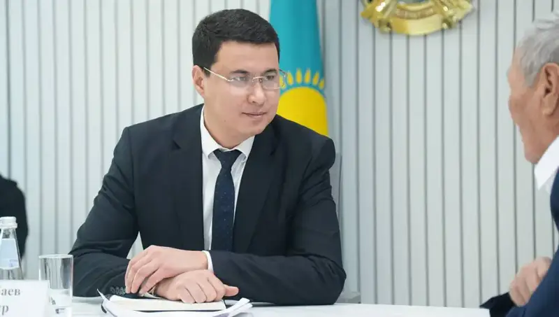 Зелёный диалог: В Минэкологии обсудили дыхание планеты и будущее озера Балхаш Астане