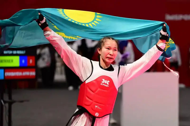 Столичная таеквондистка завоевала золотую медаль на Юношеских Азиатских играх (3)