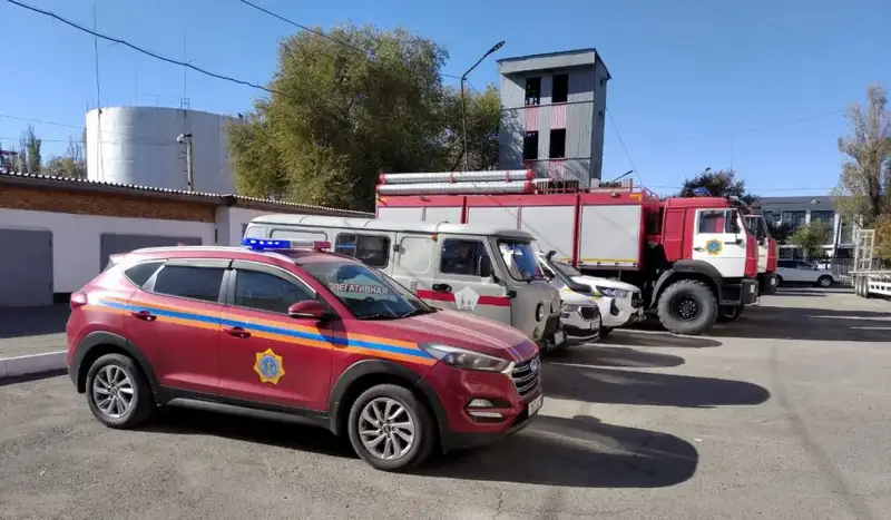 В области Жетісу свыше 2 тысяч датчиков устанавливают в домах социально уязвимых семей (5)