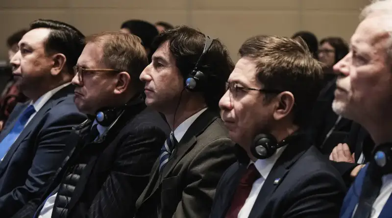 Казахстан запускает проект по восстановлению дна Арала Астане