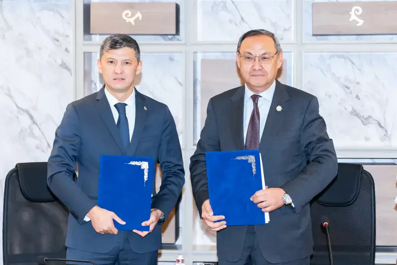 АКАДЕМИЯ НАУК НА ПРЯМУЮ ВЗАИМОДЕЙСТВУЕТ НАУКУ С ПРОИЗВОДСТВОМ: KMG PETROCHEM И АГРАРНАЯ НАУКА (7)