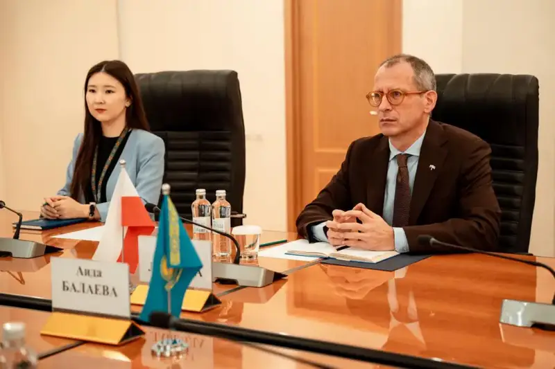 Культурное сотрудничество Казахстана и Польши: Международный конкурс пианистов имени Шопена и перевод казахских книг Астане