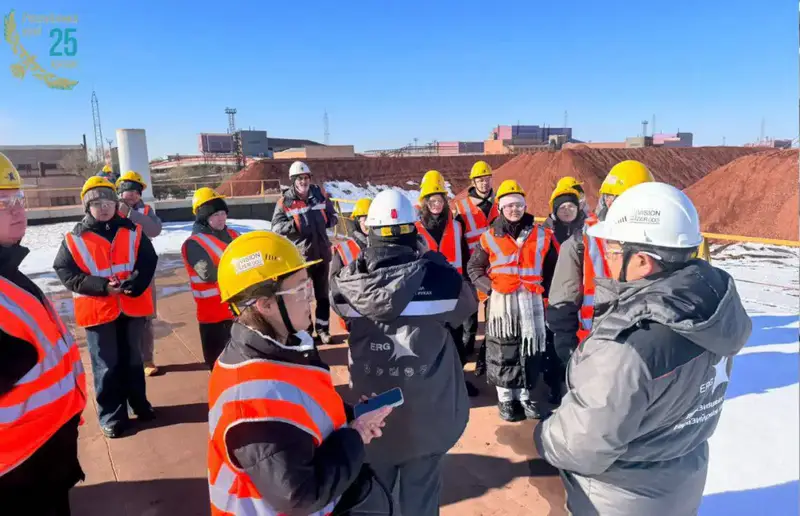 В октябре проведены ознакомительные экскурсии для студентов на промышленные предприятия (2)