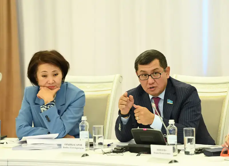 На выездном заседании обсуждены ключевые аспекты обновленного законодательства в бюджетном процессе Астане