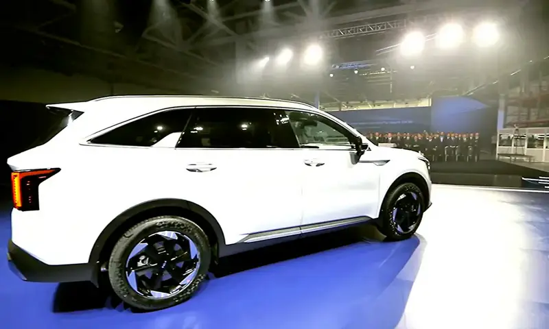 Глава государства в ходе телемоста открыл автомобильный завод KIA Qazaqstan (6)