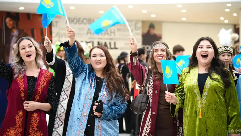 Усть-Каменогорск празднует выход «Алтая» в Премьер-лигу Астане