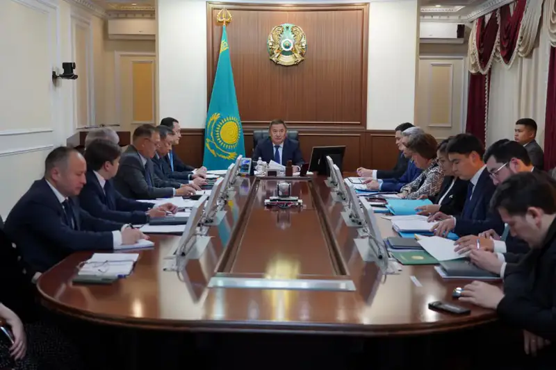 Аким области заслушал доклад о деятельности АО «СПК «KOKSHE» (4)