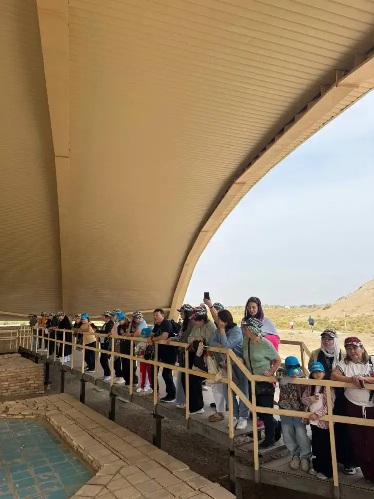 Запущен туристский поезд Jibek Joly-6.0 по маршруту Великого Шёлкового пути Астане