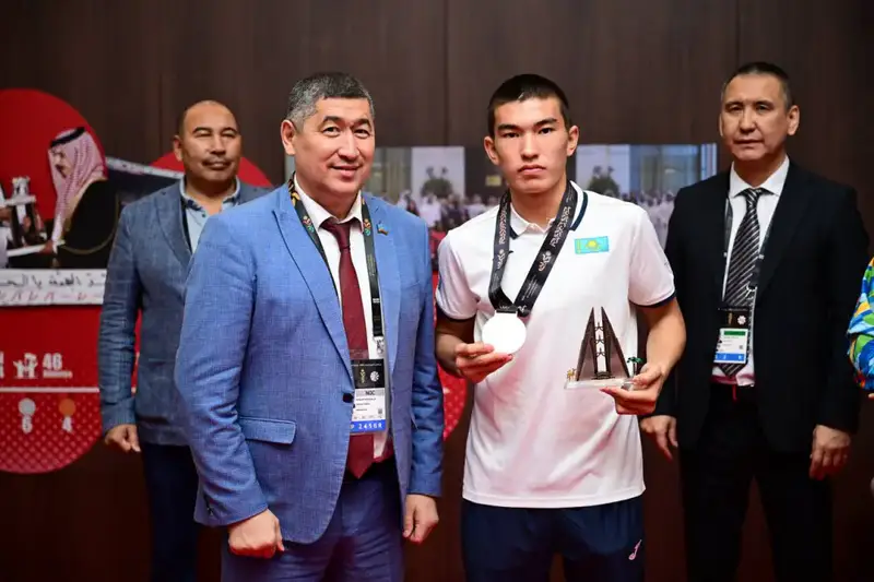 Председатель Комитета по делам спорта отметил достижения юных призеров Азиатских игр - победителей по ММА (6)