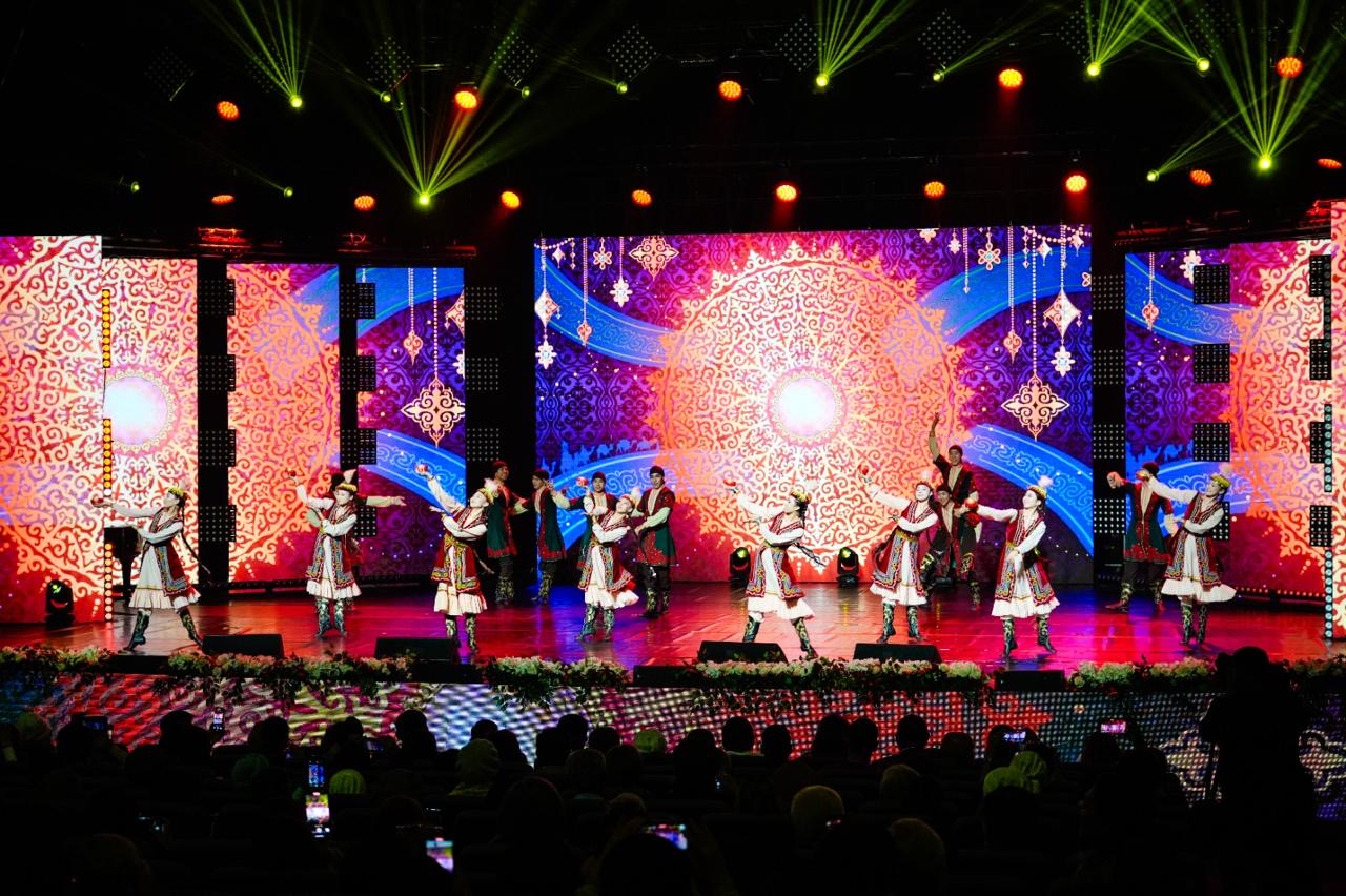 Год рабочих профессий: в Астане отметили лучших представителей труда (7)