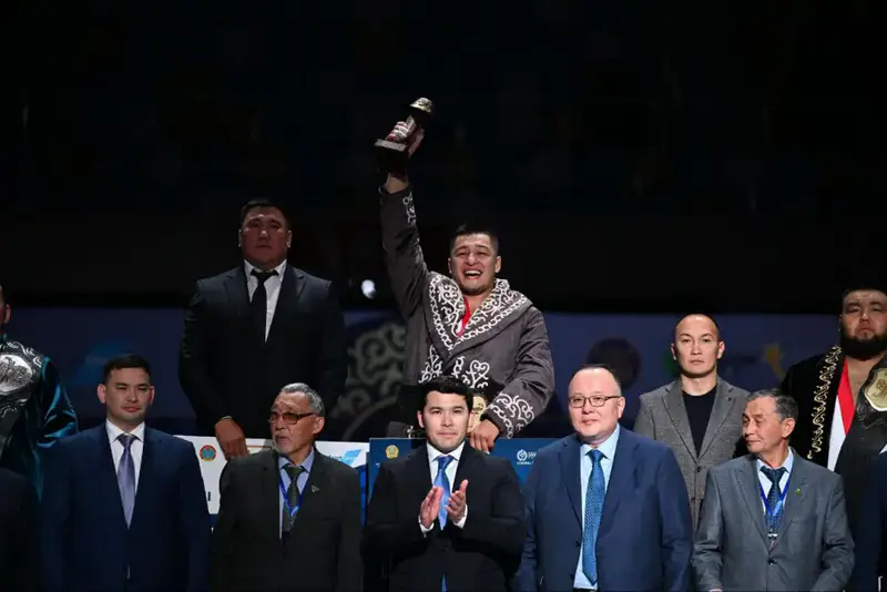 Армейский балуан Марат Байкамуров стал чемпионом «Қазақстан Барысы – 2025» (2)