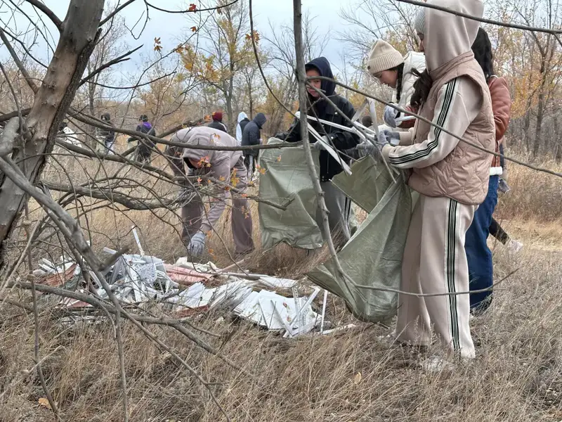 В рамках общенациональной экологической акции «TAZA QAZAQSTAN» в Актобе проведёны общегородские субботники (3)