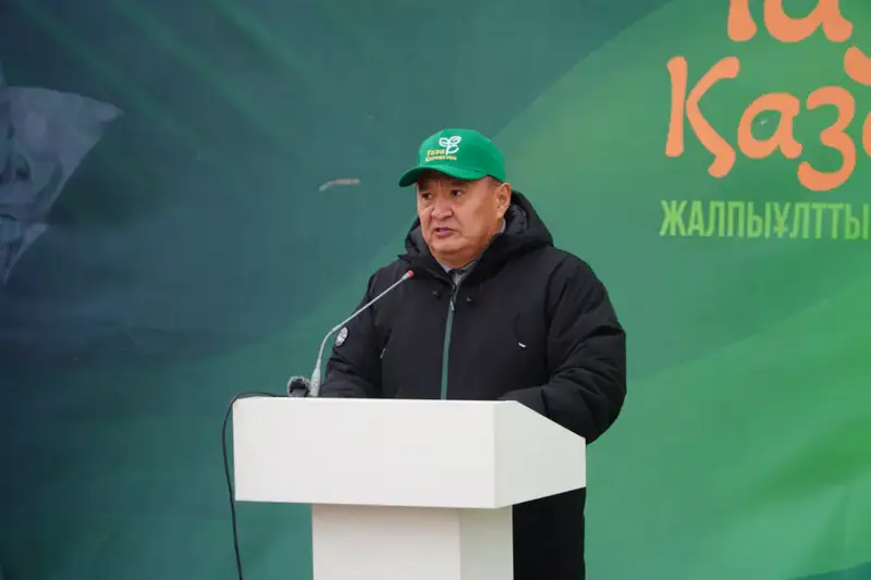 Акмолинцы объединились для очистки территории и высадки деревьев в рамках акции «Таза Қазақстан» Астане