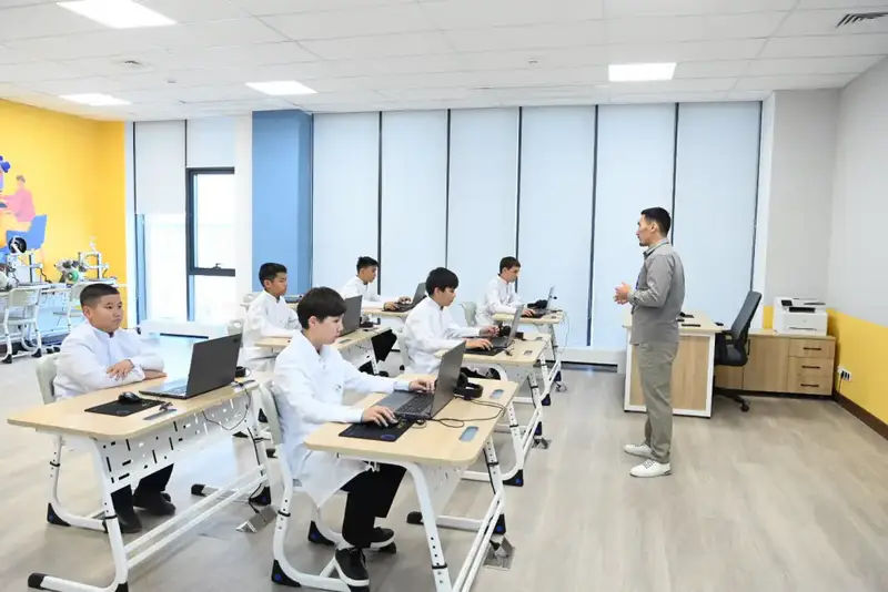 Глава региона представил делегации Абайской области новые объекты (2)