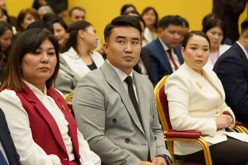 403 новых управленца: кто они в образовании? Астане