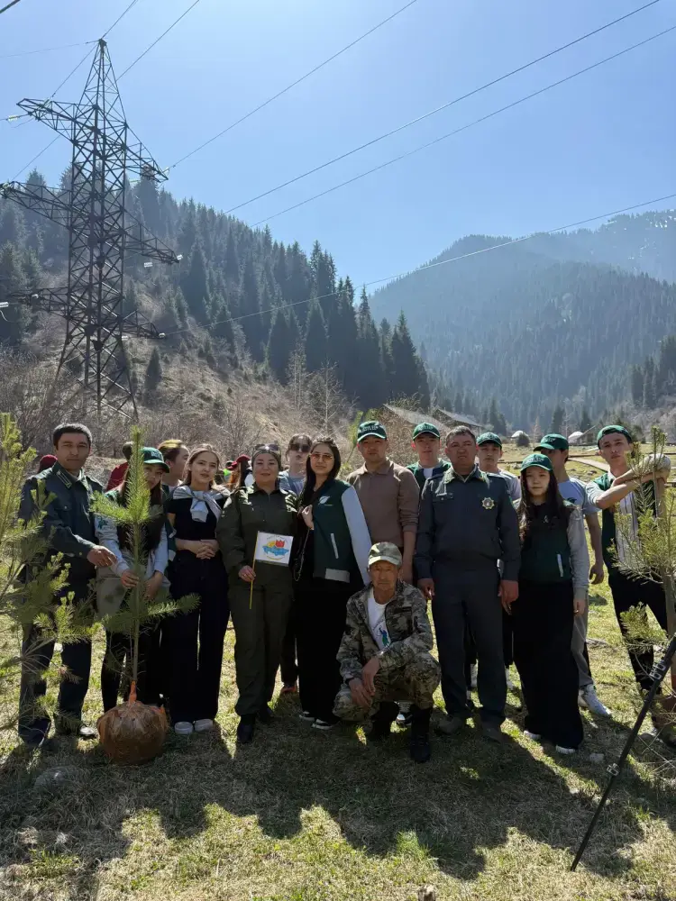Алматинский штаб молодежных трудовых отрядов «Жасыл ел» признан лучшим в Казахстане (4)