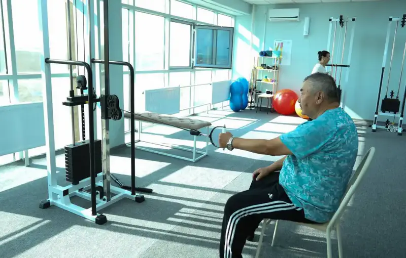 Нурдаулет Килыбай ознакомился с работой социальных объектов Каракиянского района (8)