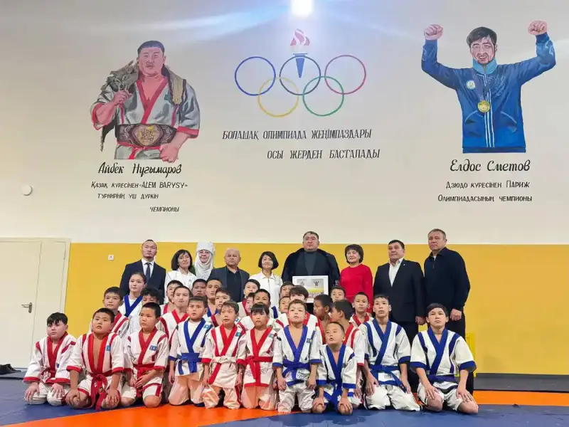 В Астане открылся спортзал имени трехкратного обладателя звания «Әлем барысы» Айдоса Нугымарова (3)