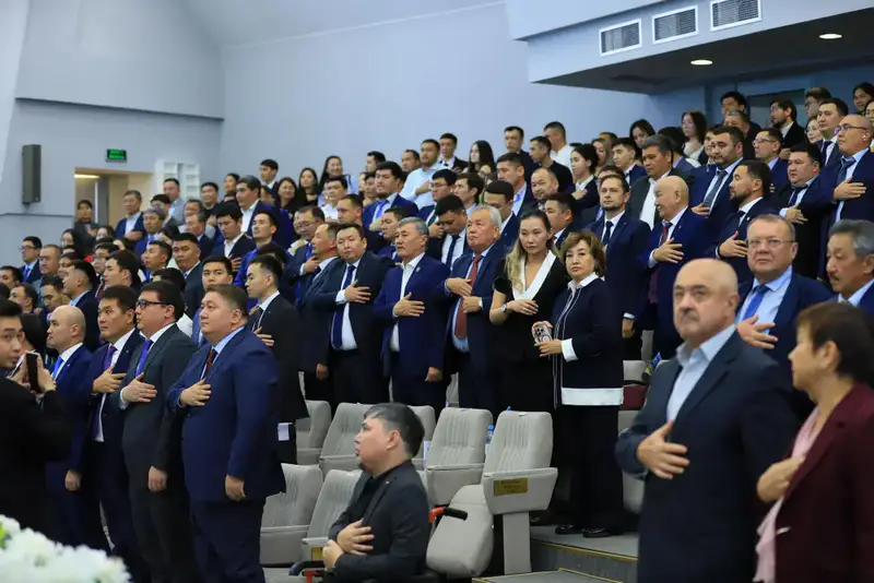 День работников автодорожной отрасли Казахстана в Министерстве транспорта Астане