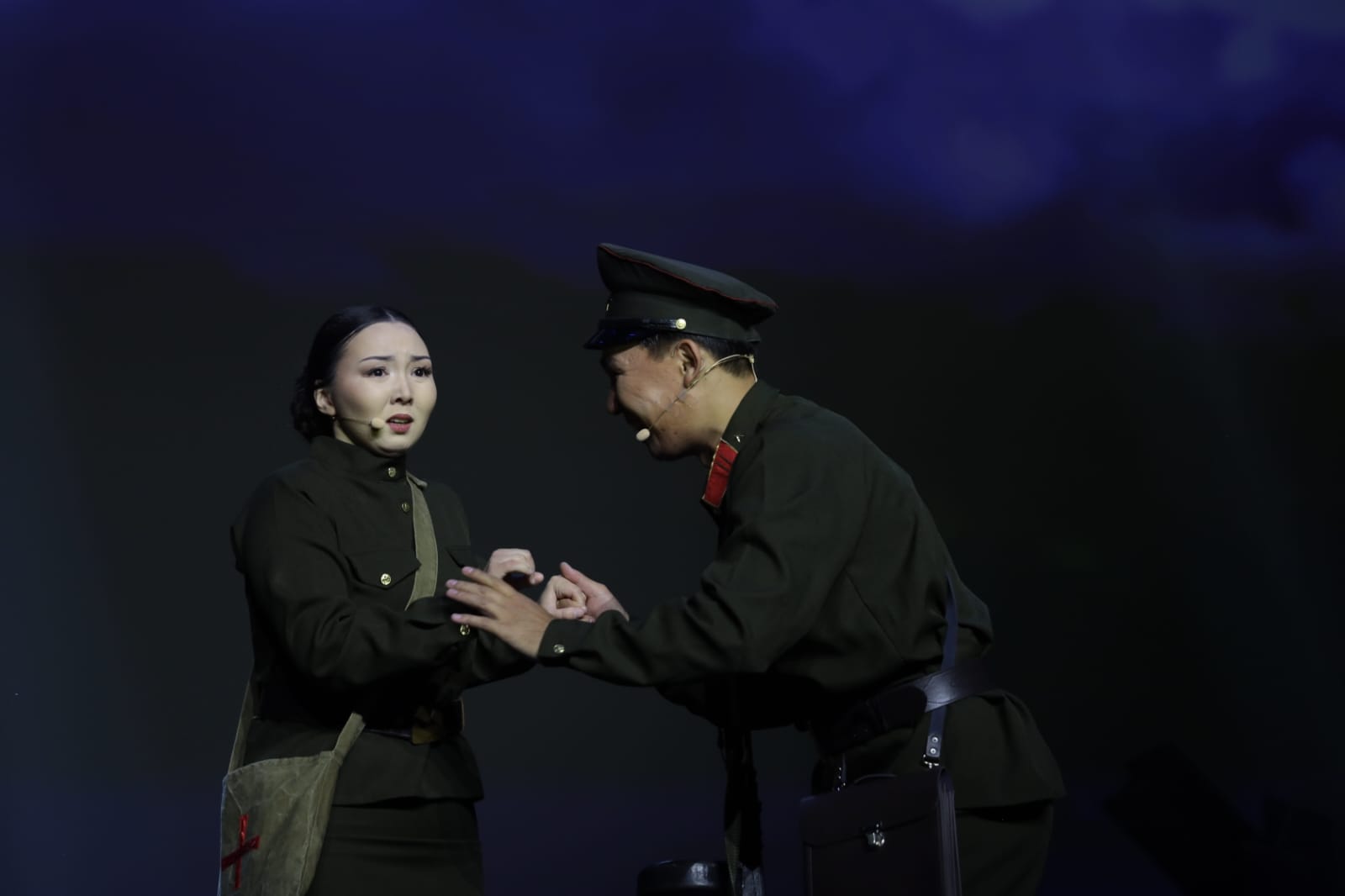 Путь Розы Баглановой: В Астане состоялся показ одноименного мюзикла (5)