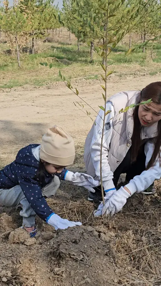 Алматинские школьники приняли участие в акции «Таза Қазақстан» (2)