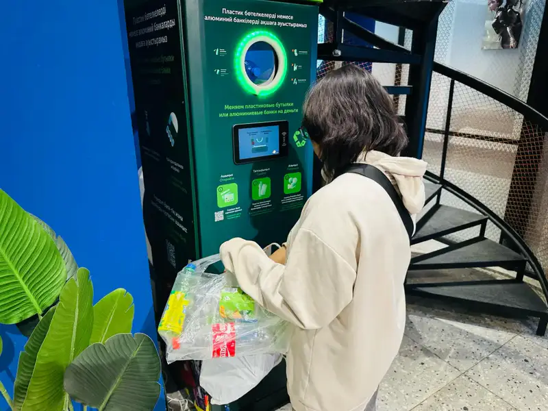 Вместе за чистоту! Молодежь Ауэзовского района запускает «Plastic Hunt» в рамках республиканской акции «Таза Қазақстан»! (3)