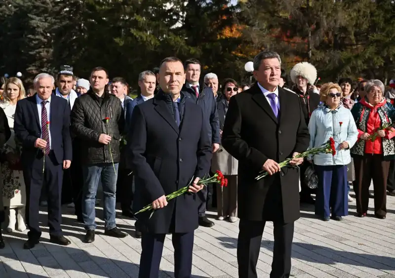 Делегация Курганской области посетила СКО (2)