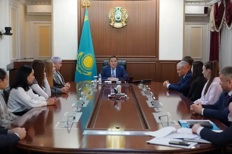 Аким Акмолинской области встретился с баскетбольной командой «Окжетпес» (3)