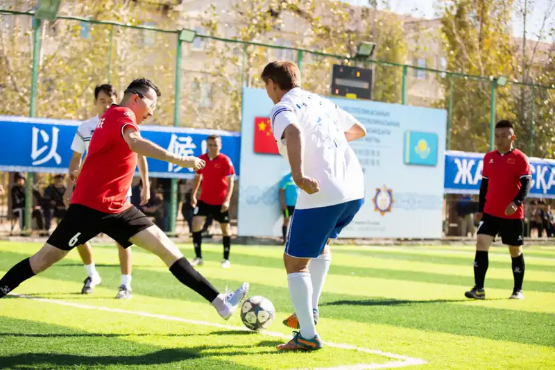 Товарищеский матч в Нуркенте: Казахстан и Китай Астане