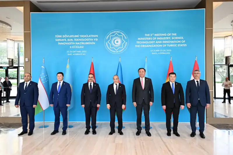 Вице-министр Рахымжан Исакулов представил промышленные инициативы Казахстана в Баку (2)